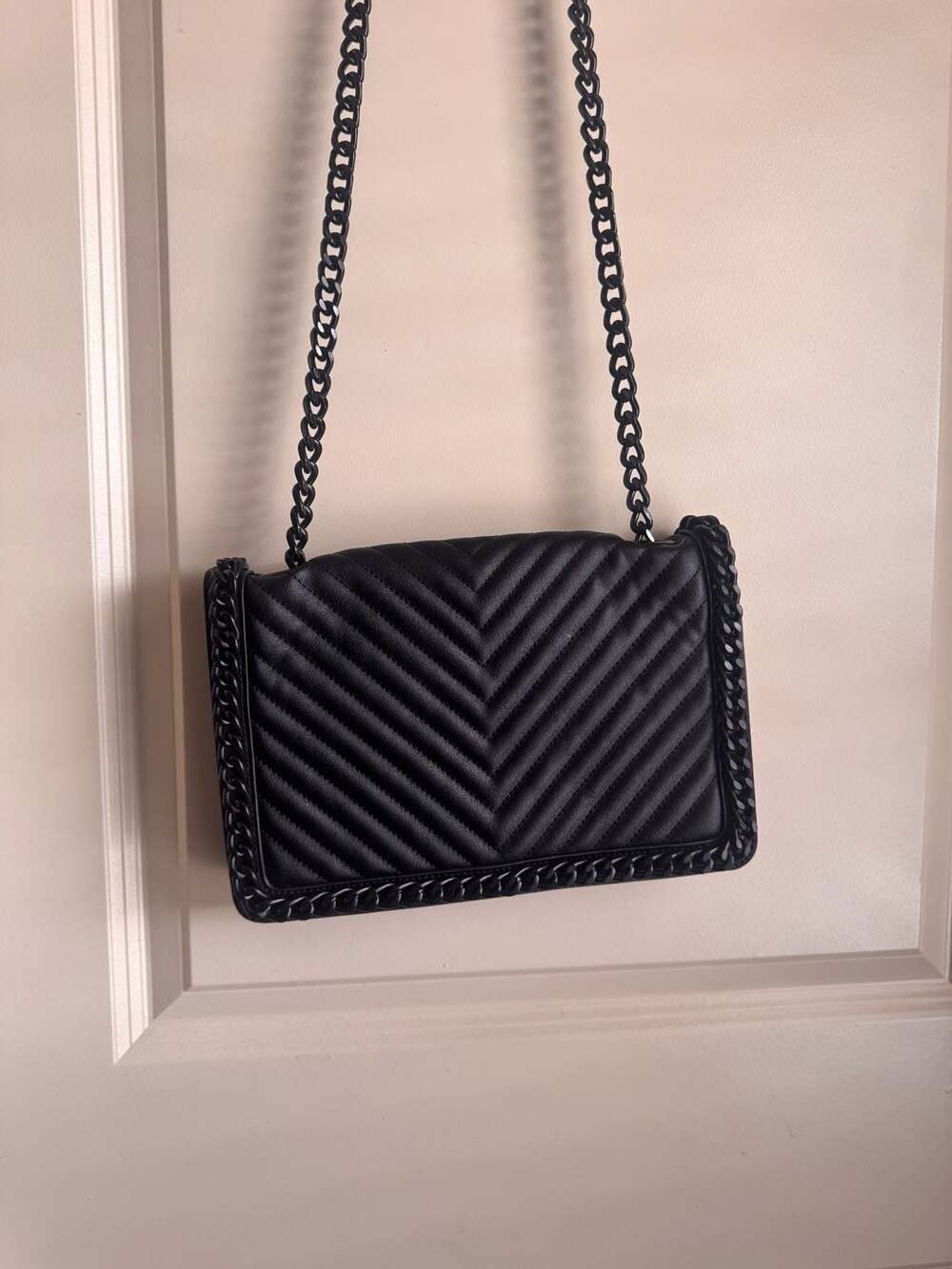 ALDO Black Greenwald Crossbody Quilted Bag Purse With Chain Strap